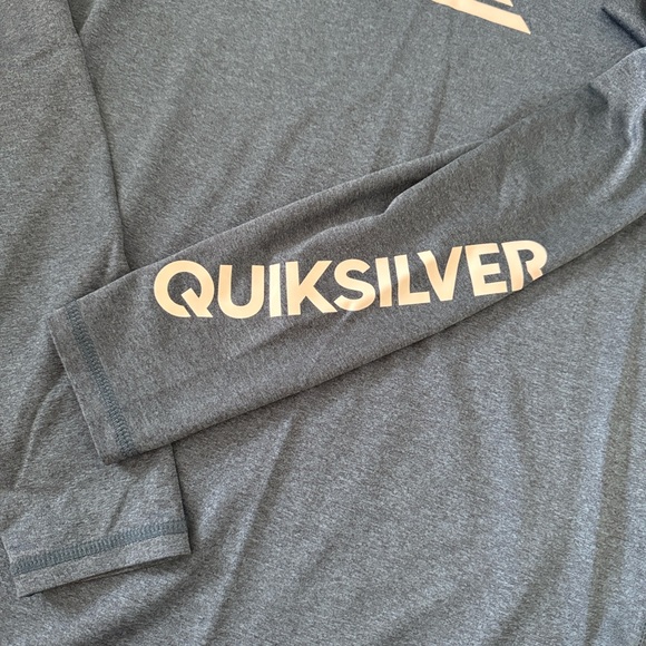 Quiksilver Blue Rash Guard - Picture 4 of 6
